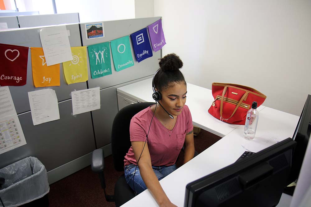 Client Advocate Specialist Nia Safety Plans with Survivors