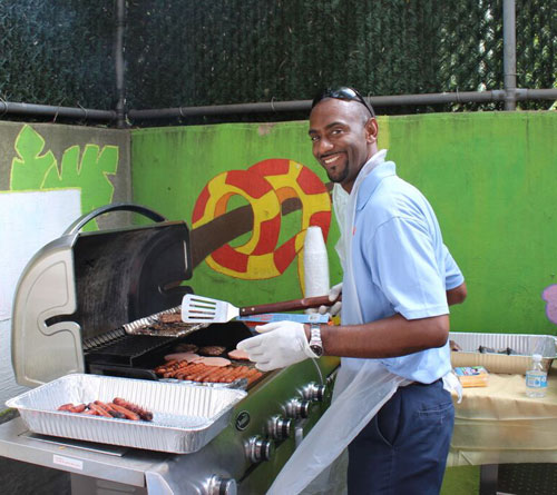 Goldman-Sachs-Barbecue-at-Rose-House-Domestic-Violence-Shelter